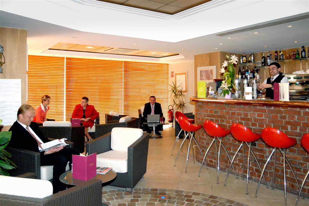 Mercure Abbeville Centre - Porte De La Baie De Somme מראה חיצוני תמונה