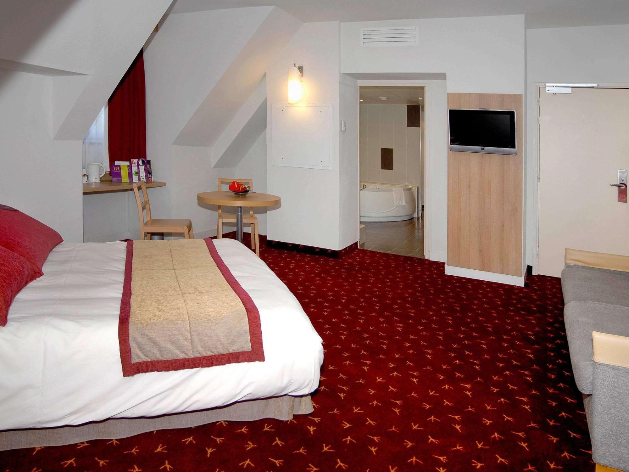 Mercure Abbeville Centre - Porte De La Baie De Somme מראה חיצוני תמונה