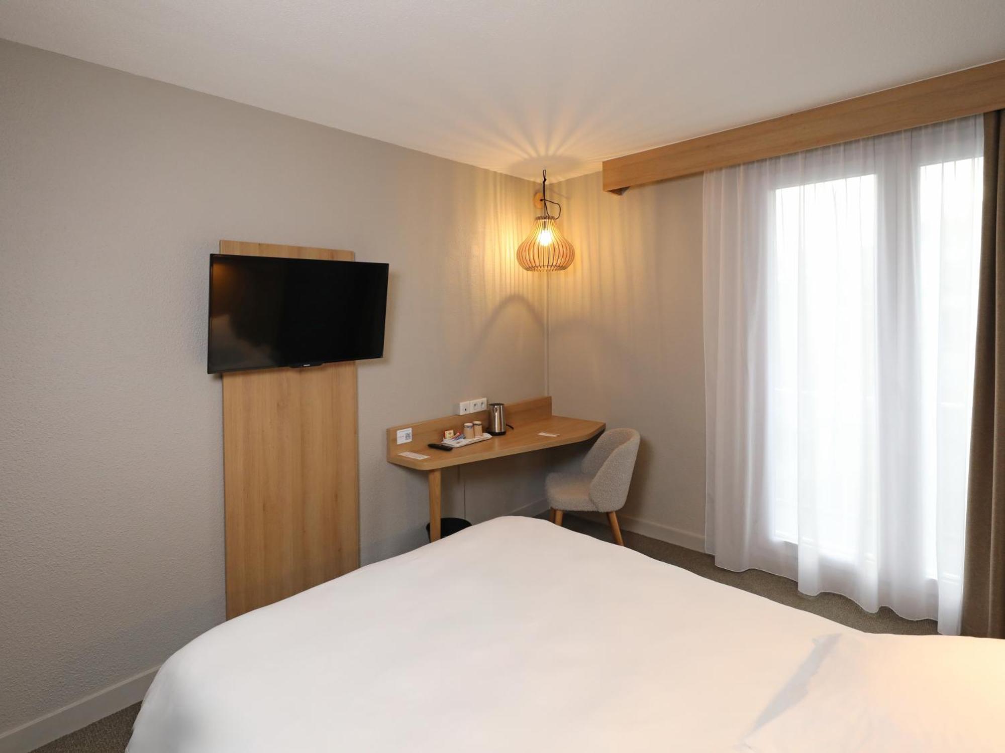 Mercure Abbeville Centre - Porte De La Baie De Somme מראה חיצוני תמונה