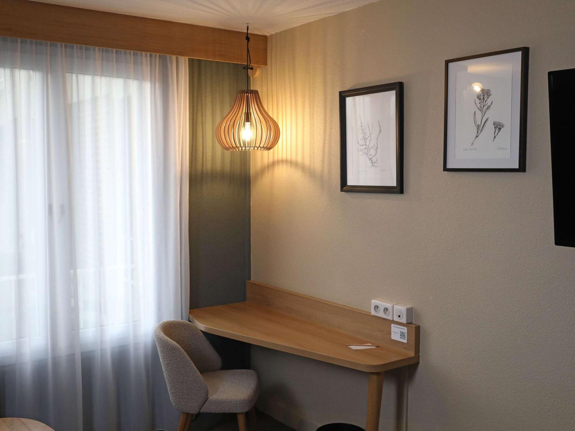 Mercure Abbeville Centre - Porte De La Baie De Somme מראה חיצוני תמונה