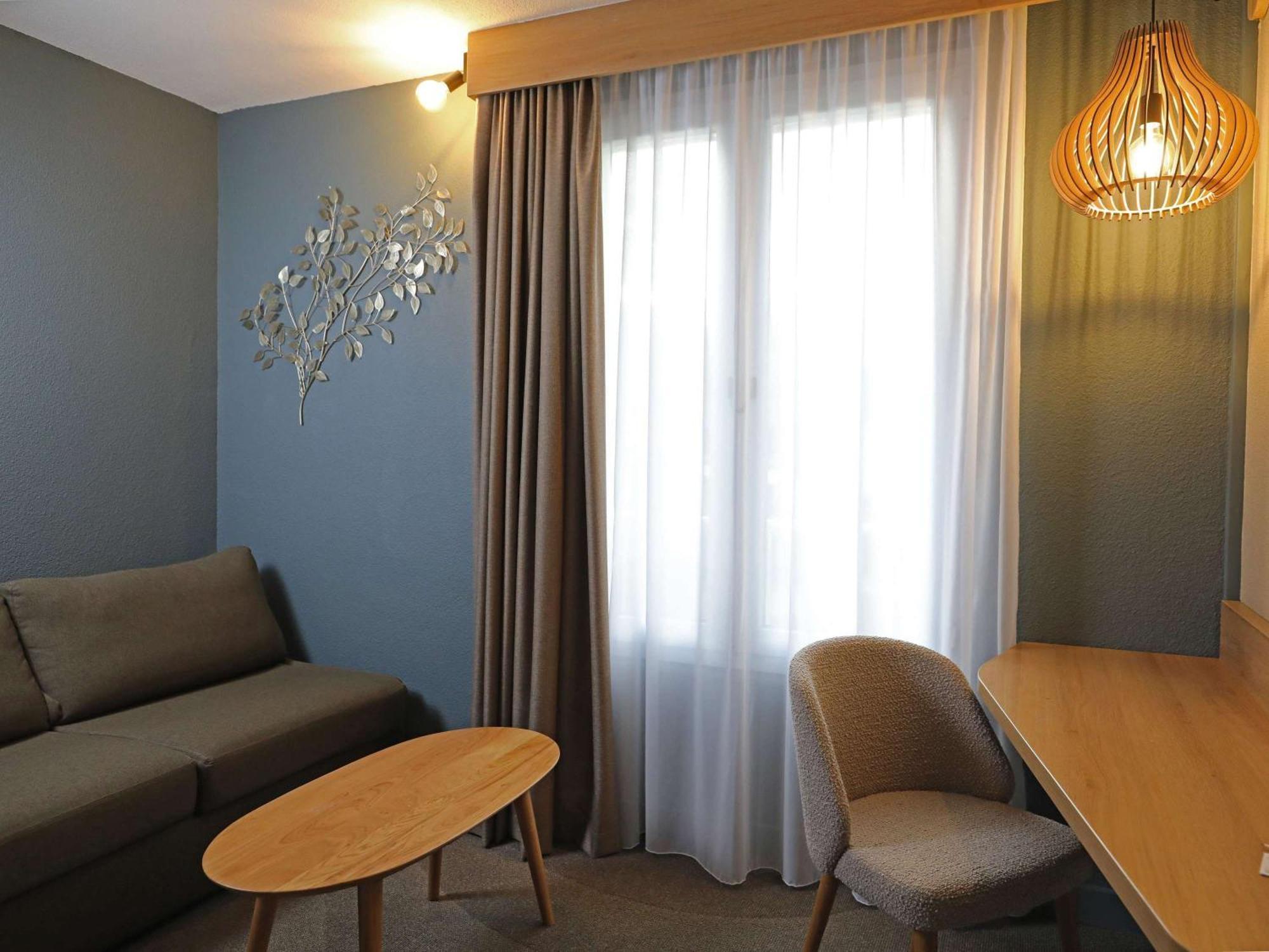 Mercure Abbeville Centre - Porte De La Baie De Somme מראה חיצוני תמונה